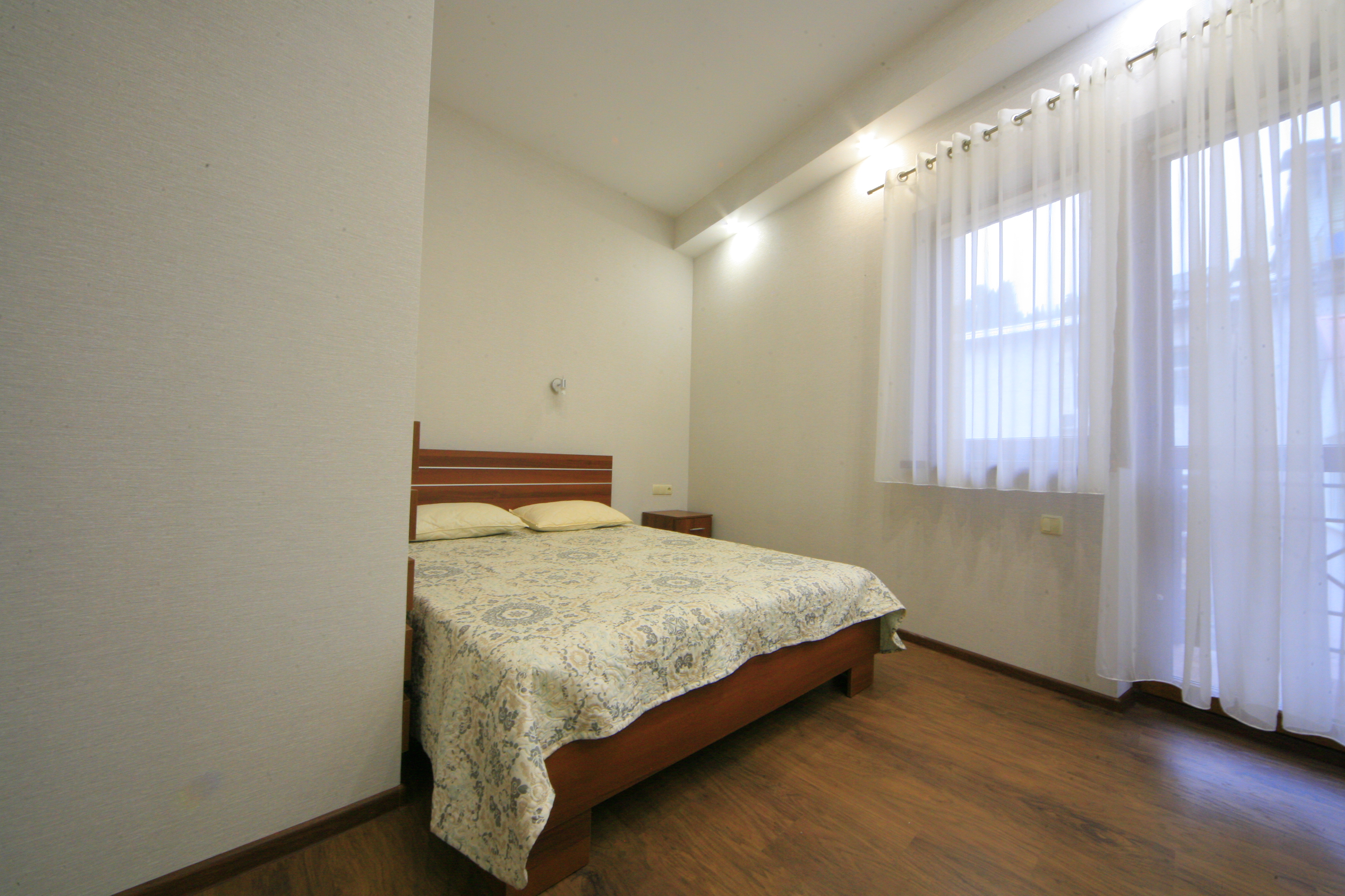 Фото Севиза