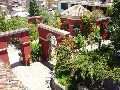Хостел Hostal Tres Mascaras в Аякучо