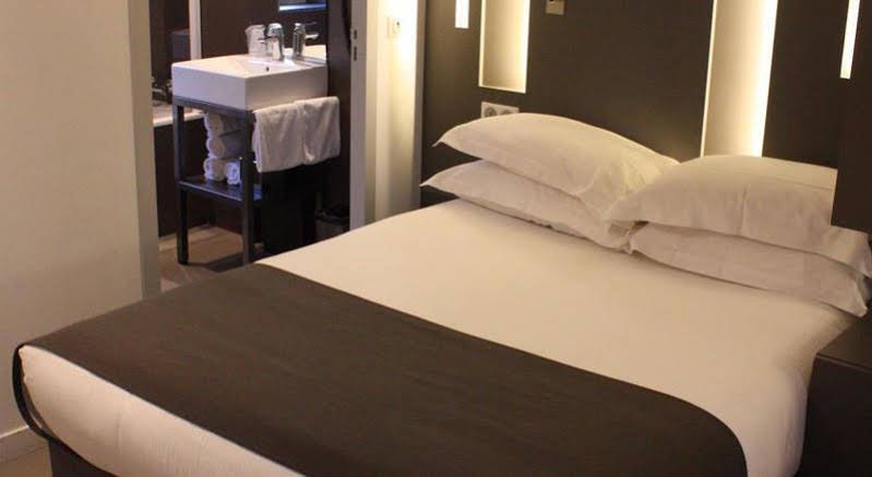 Фото Hotel Arc de Triomphe Etoile