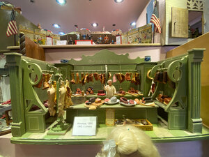 Istanbul Toy Museum (Стамбул, Кадыкёй, махалле Гёзтепе, улица Др. Зеки Зерен, 15), музей в Кадыкёй