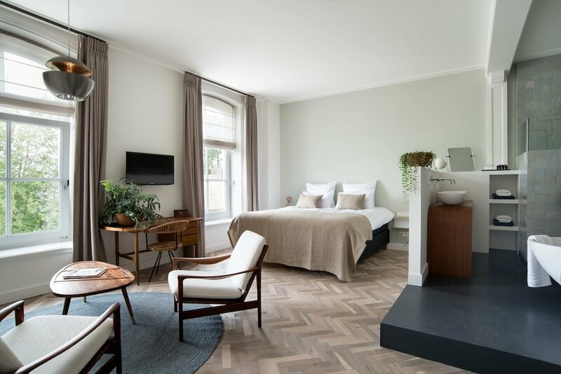 Гостиница Hotel de Witte Dame