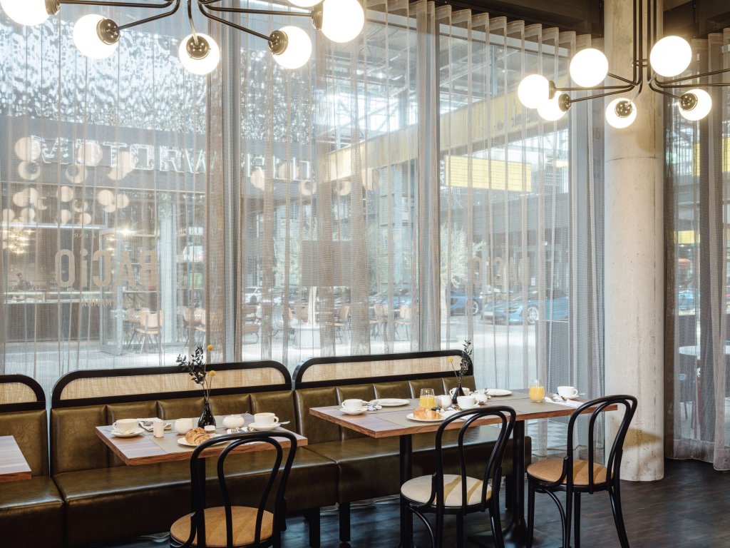 Фото Ameron München Motorworld