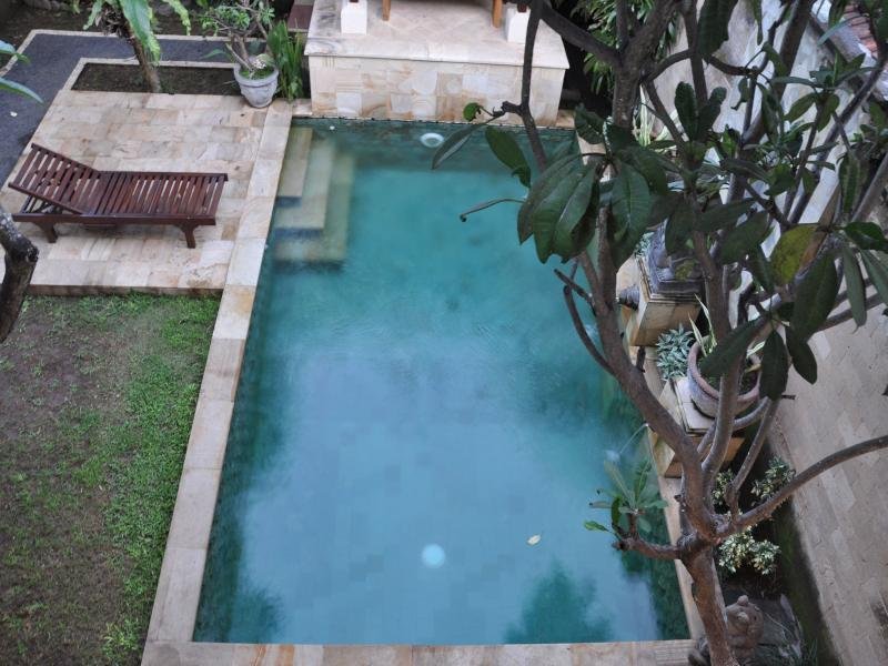 Фото Blanjong Home Stay