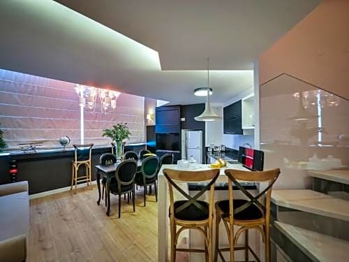 Фото 21st Floor Hotel