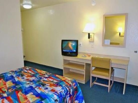 Фото Motel 6 Stanton