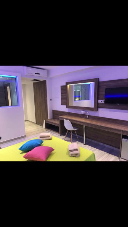 Фото Отель Fedrania Gardens