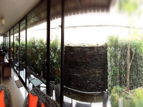 Фото The One Boutique Hotel