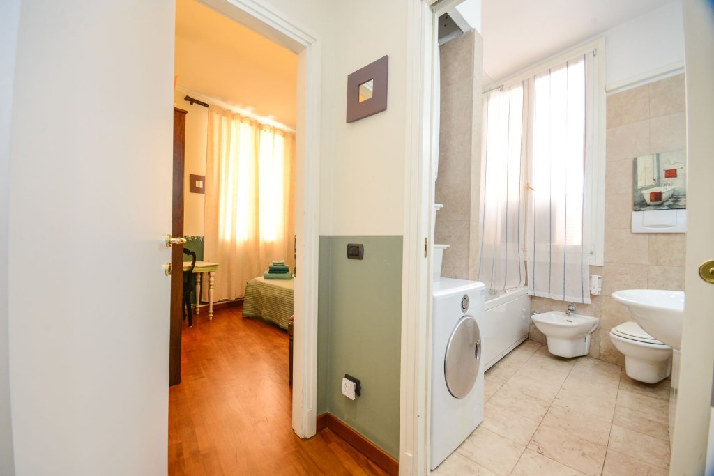 Фото Like Romeo Suites