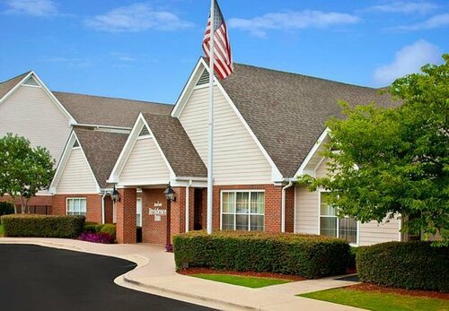 Гостиница Sonesta Es Suites Birmingham Homewood в Бирмингеме