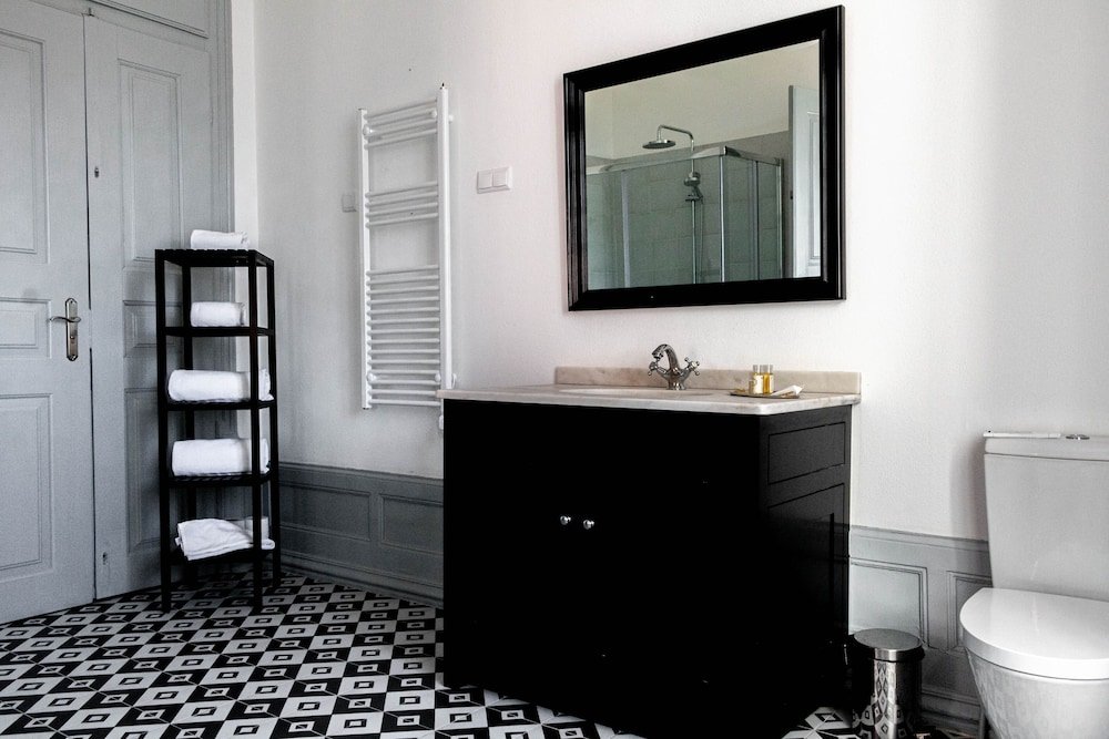 Фото The Luggage