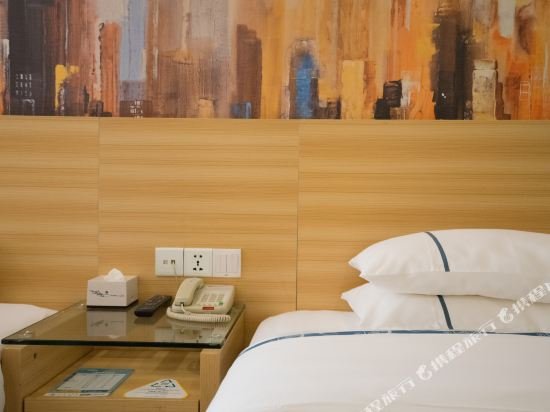 Фото City Comfort Inn Wuhan Honggang City Badajia