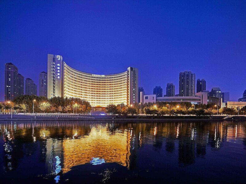 Гостиница Banyan Tree Tianjin Riverside в Тяньцзине