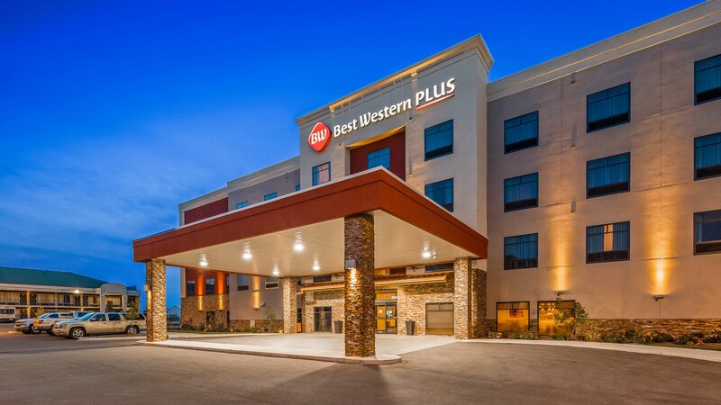 Гостиница B/w Plus Elizabethtown Inn & Suites в Элизабеттауне