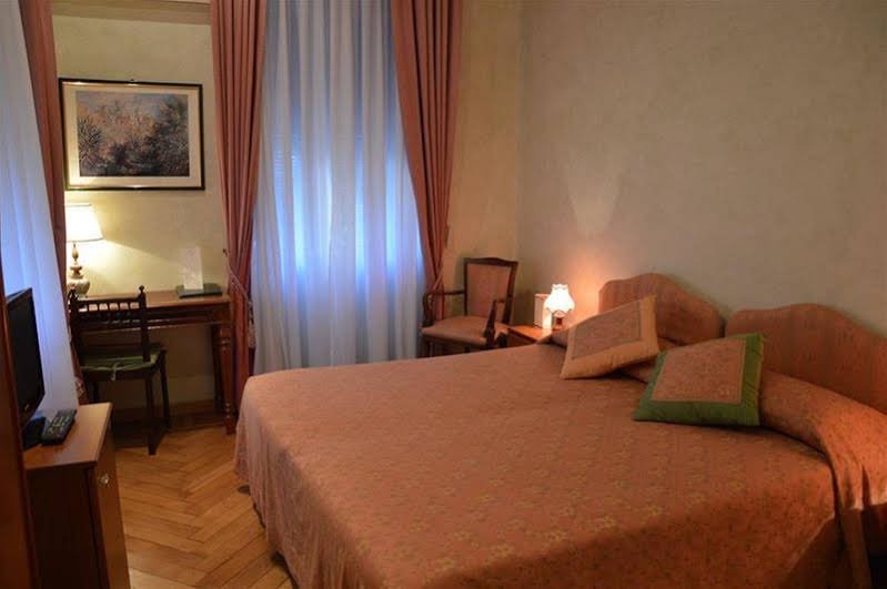 Фото Hotel Villa Elisa