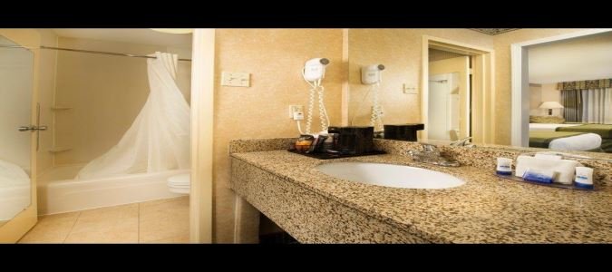 Фото Quality Inn Windsor Mill