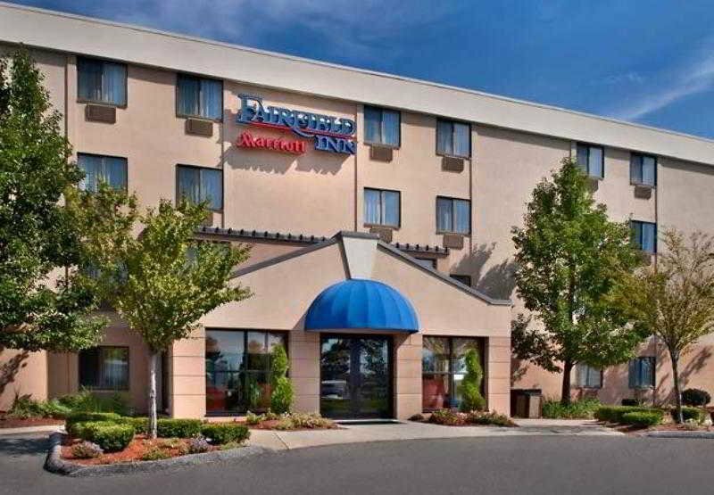 Гостиница Fairfield Inn by Marriot Manchester-Boston Regional Airport в Манчестере