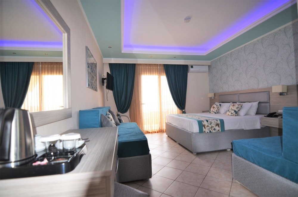 Фото Hotel Limenaria Beach