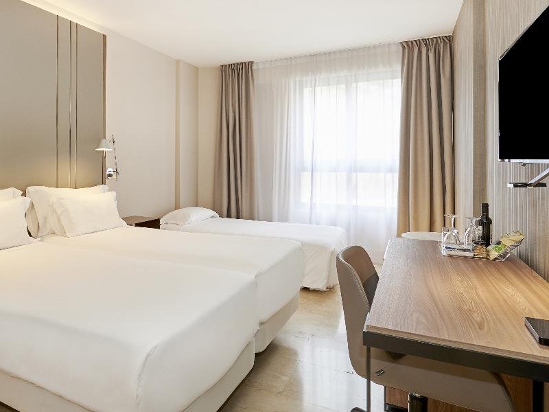 Фото Nh Logroño Herencia Rioja