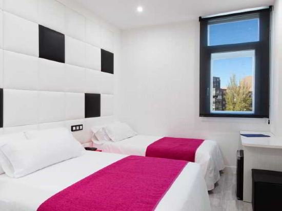 Фото Urban Hotels N Avenida de Espana