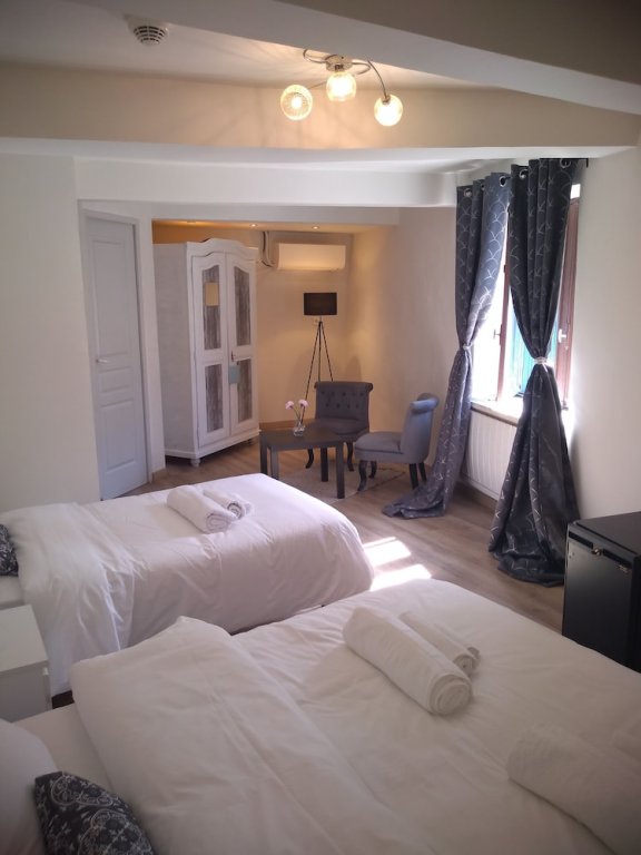 Фото Hôtel Renaissance Martigues