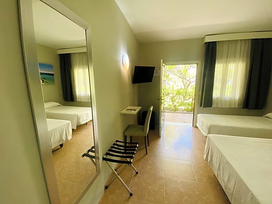 Фото Hotel Los Jazmines