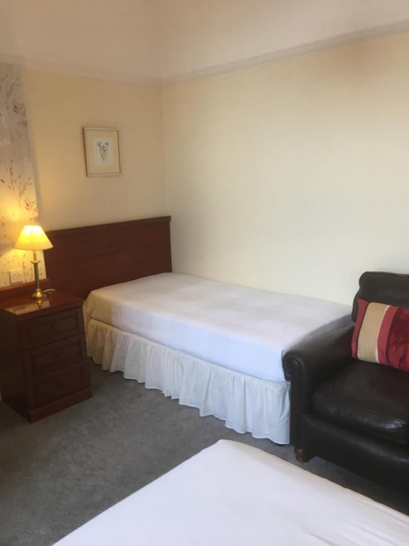 Фото Bowden Lodge Hotel