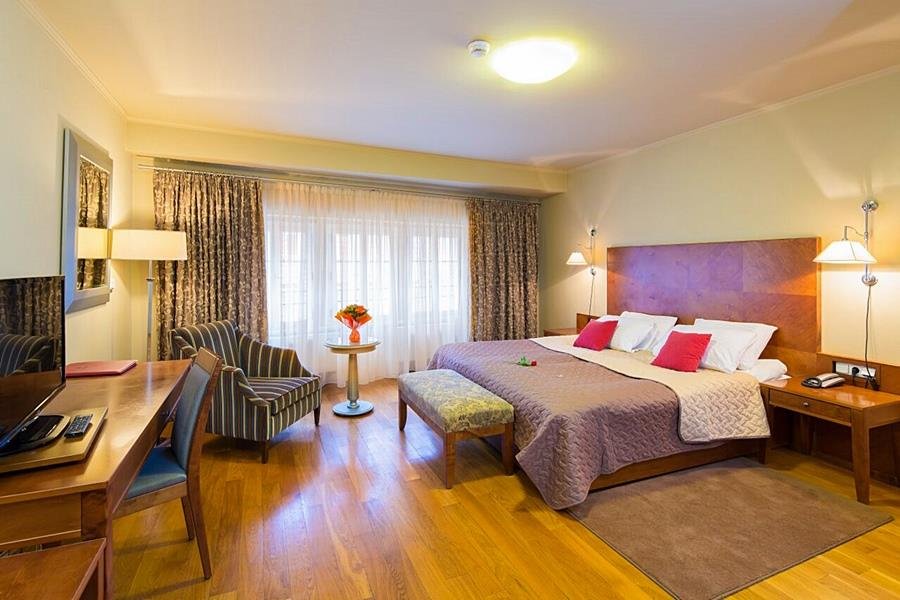 Фото The Golden Wheel