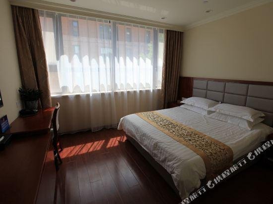 Фото Zijingong Hotel
