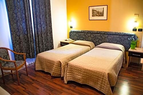 Фото Hotel Terme di Castel San Pietro