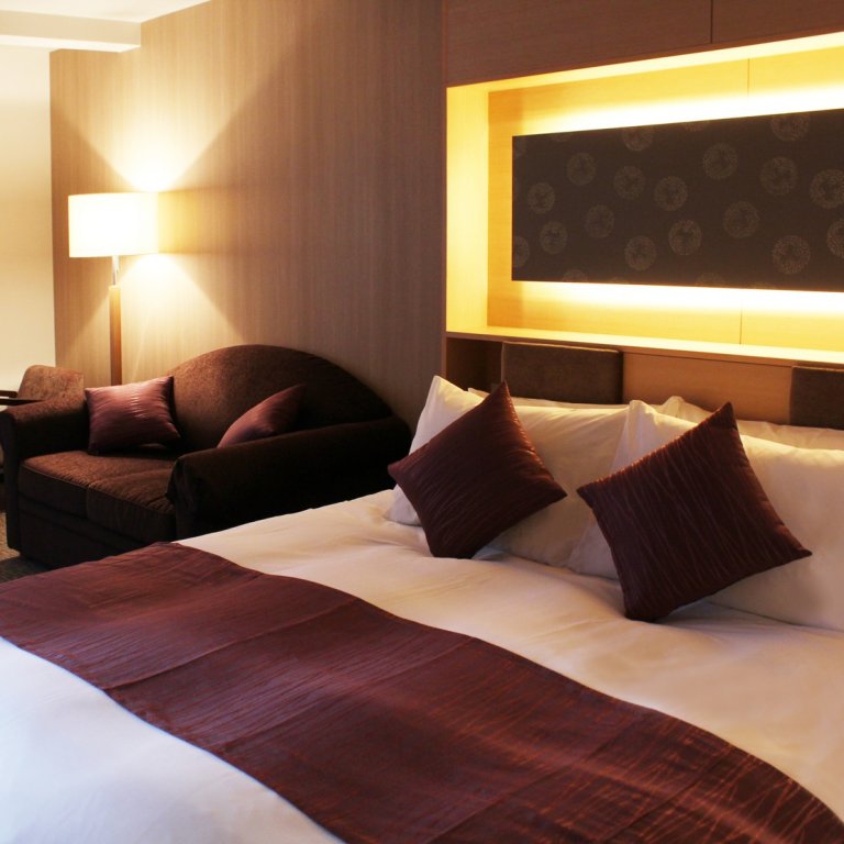 Фото Kyoto Karasuma Oike Hotel grandereverie