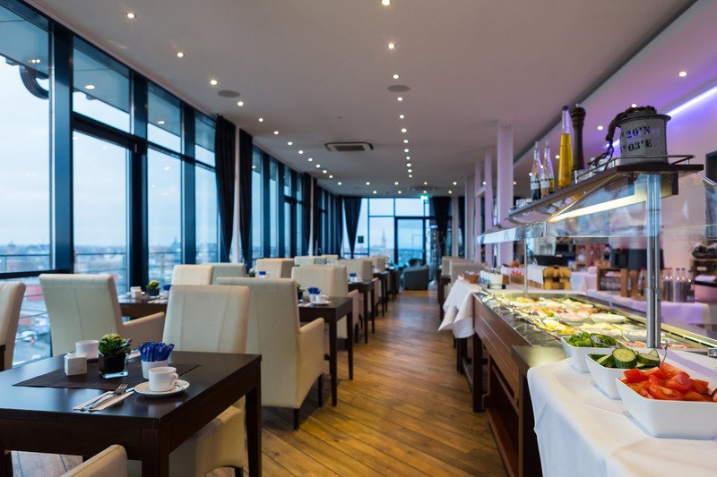 Фото Hotel Vier Jahreszeiten Lübeck