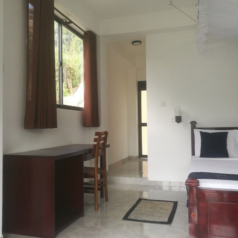 Фото Viewfront Ella