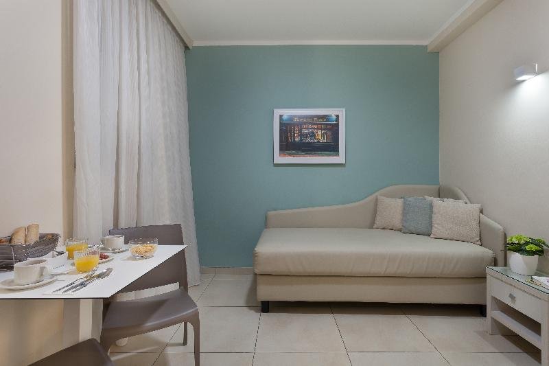 Фото Strand Suite by Neu Collective