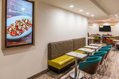 Фото Even Hotel Eugene, an Ihg Hotel