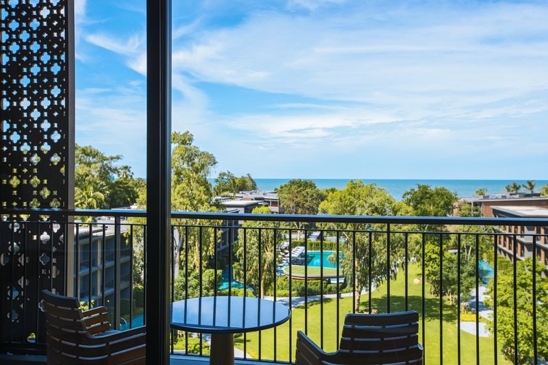 Фото Hua Hin Marriott Resort and Spa