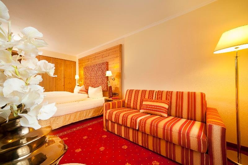 Фото Schlosskrone