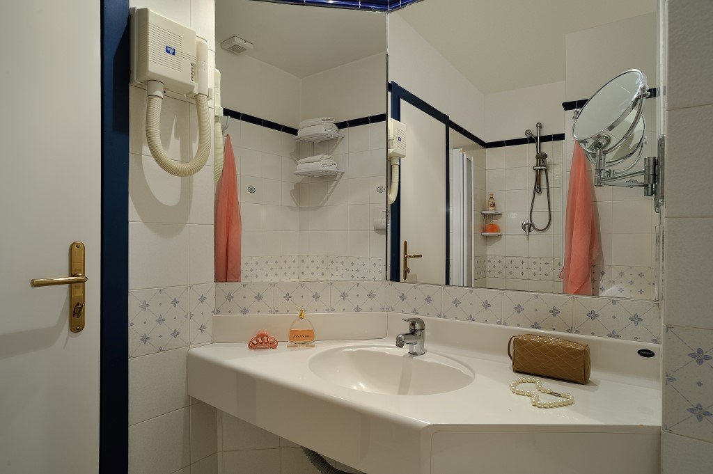 Фото Hotel Ascot