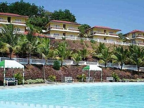 Indismart Woodbourne Resort