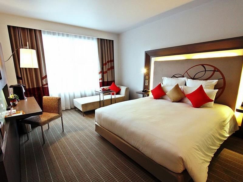 Фото Four Points by Sheraton Bangkok Ploenchit Sukhumvit