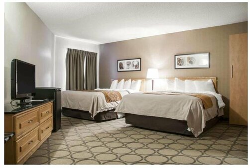 Гостиница Comfort Inn Brossard