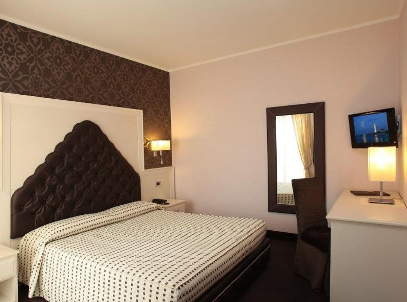 Фото Hotel Rivamare