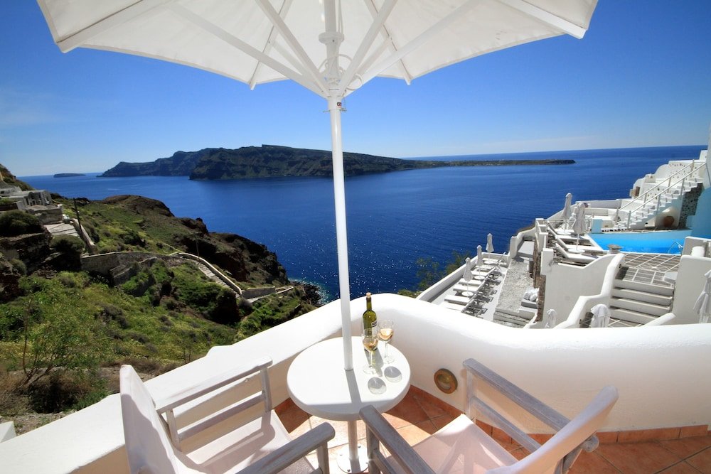 Фото Oia Mare Villas