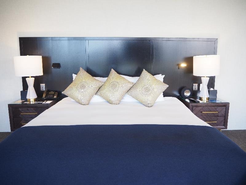 Фото Hilton Cairns