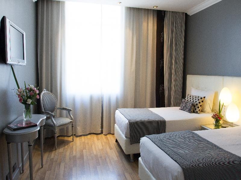 Фото Unique Executive Central