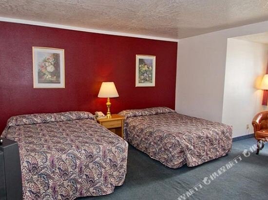 Фото Brooks Street Motor Inn