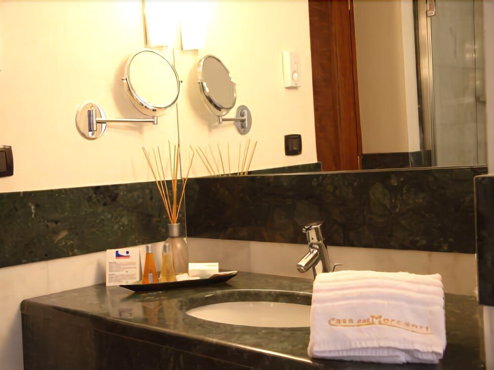 Фото Casa dei Mercanti Town House