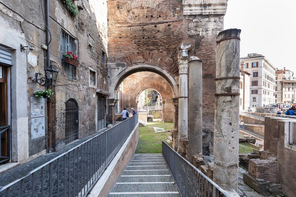 Фото Trastevere Roomy Apartment