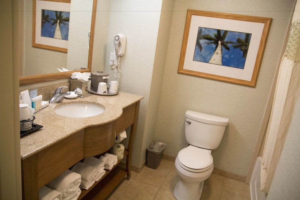 Фото Hampton Inn And Suites Madera