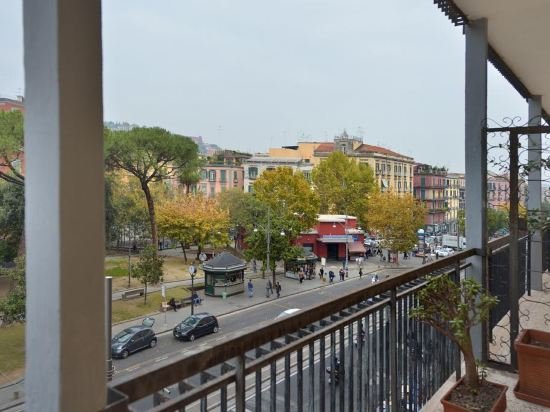 Фото B&b Napoli Regina