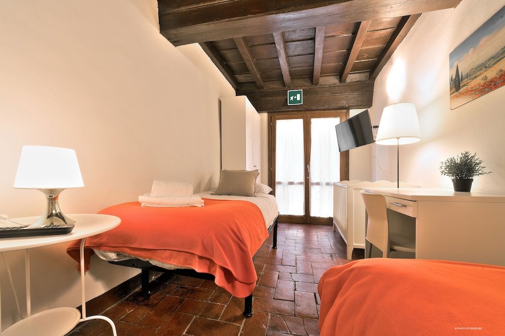 Фото Wine Apartments Florence Ciliegiolo